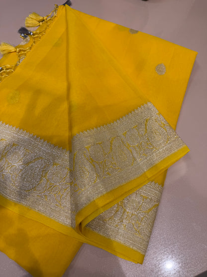 Pure handloom Banarasi chiffon Khaddi saree