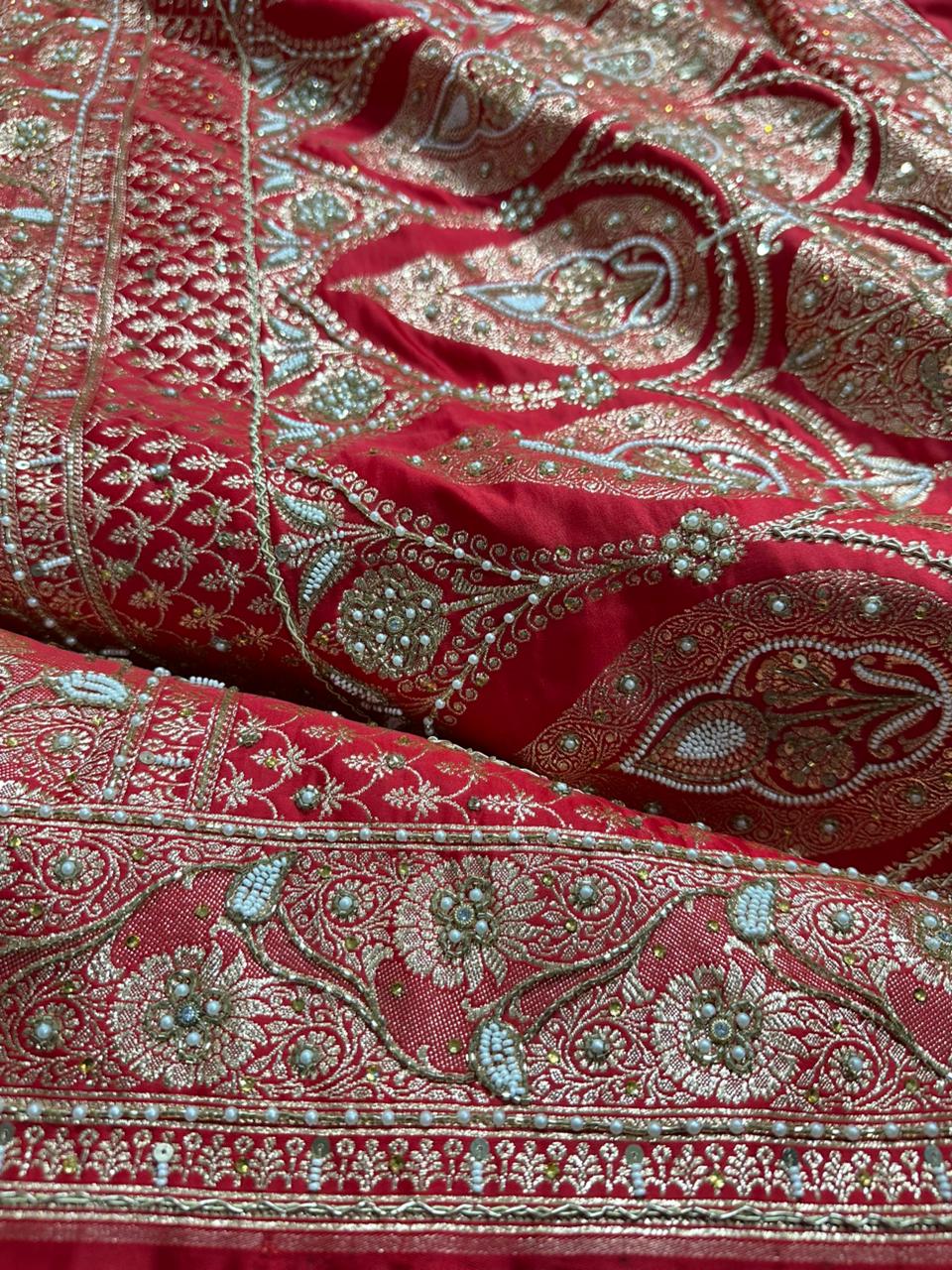 Handwork Banarasi Silk Saree – Red with Zari &amp; Zardozi Embroidery