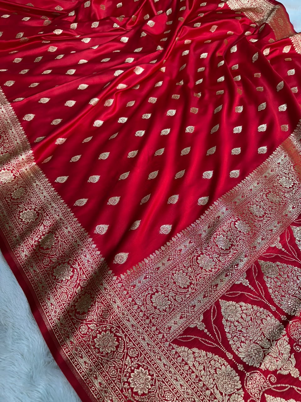 Red Banarasi Silk Blend Saree with Rich Zari Weaving
