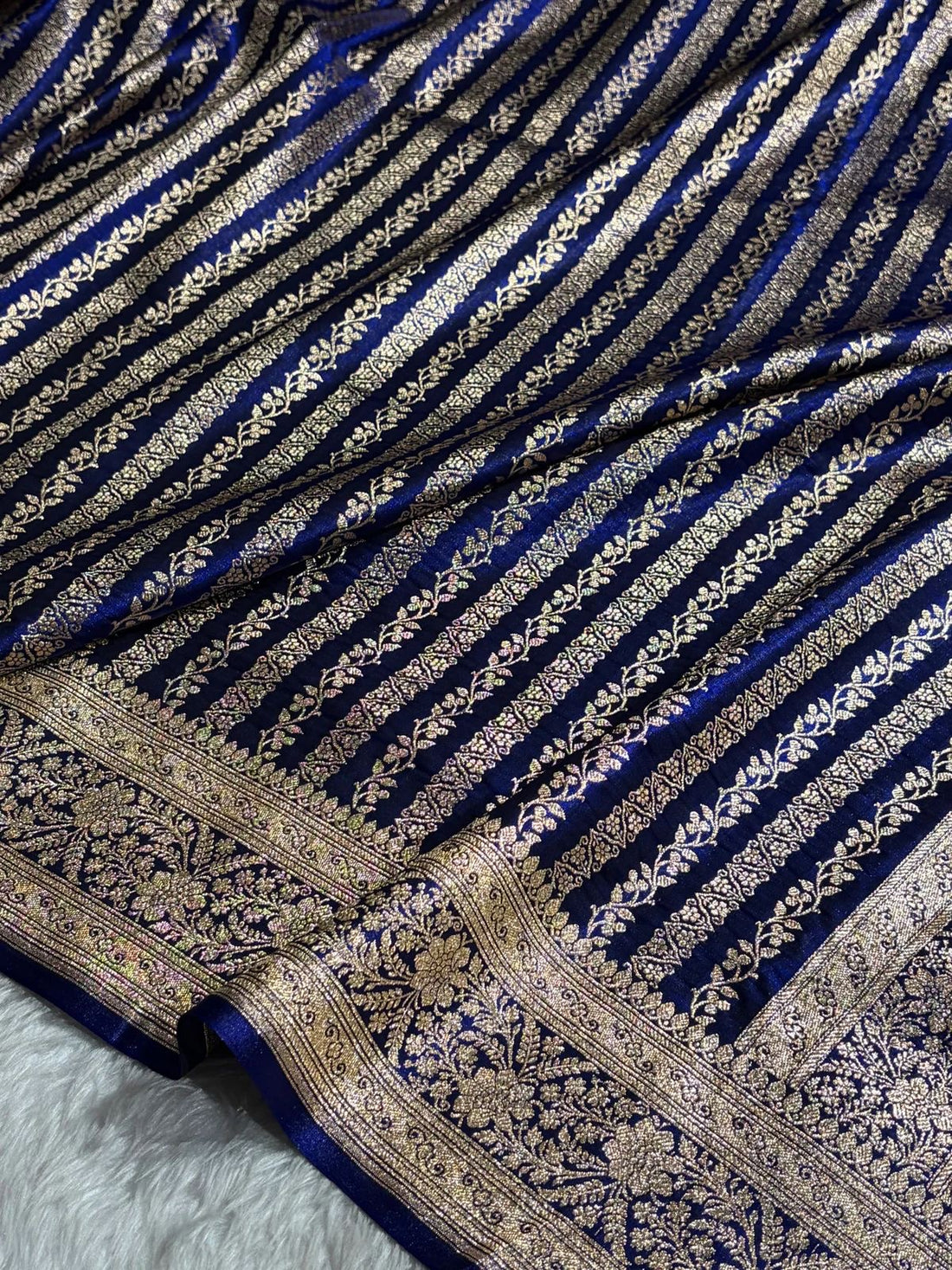 Banarasi Satin Saree With Diagonal Design