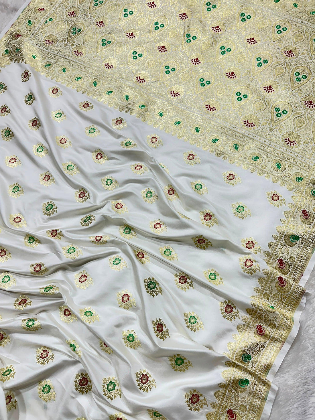 Premium baanrasi silk saree